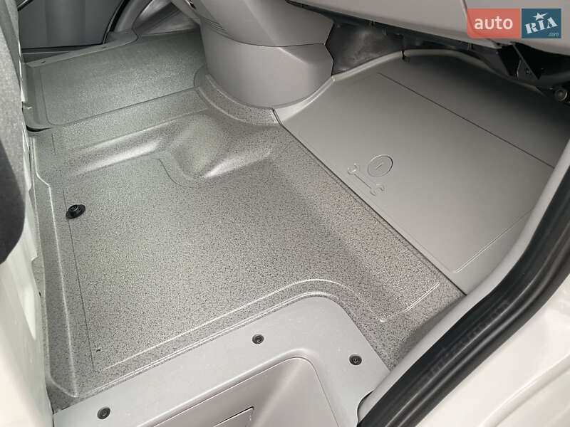 Вантажний фургон Volkswagen Crafter 2017 в Одесі фото 64 Вантажний фургон Volkswagen Crafter 2017 в Одесі