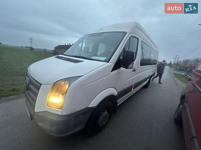 Микроавтобус Volkswagen Crafter 2010 в Ровно