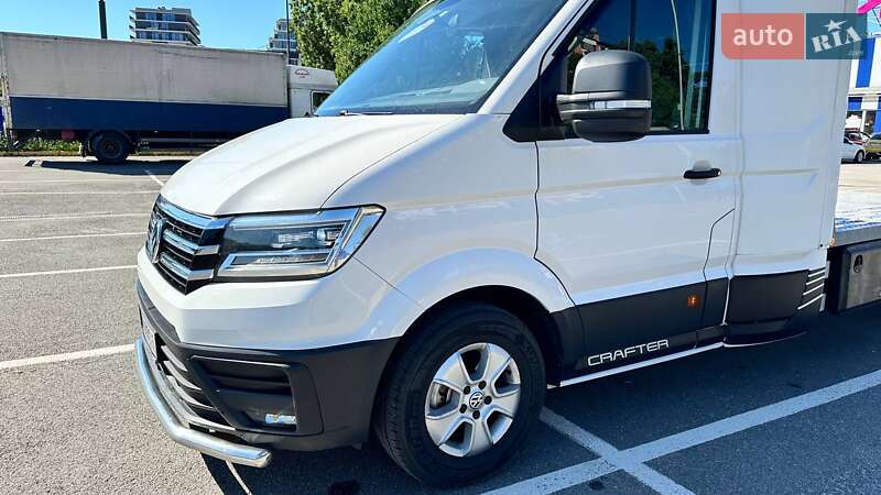 Автовоз Volkswagen Crafter 2018 в Ужгороді