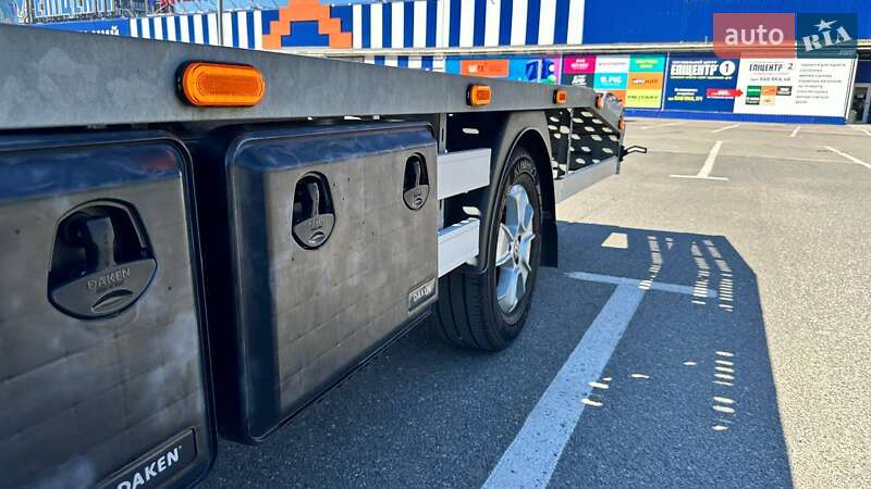 Автовоз Volkswagen Crafter 2018 в Ужгороді