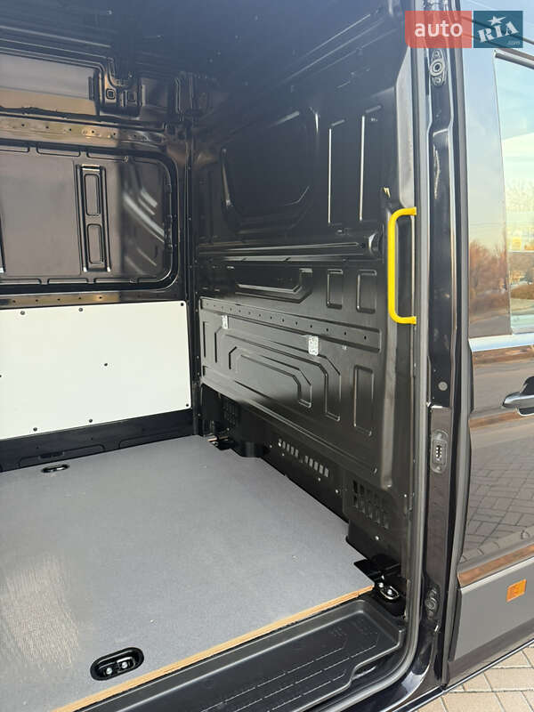 Вантажний фургон Volkswagen Crafter 2021 в Києві фото 99 Вантажний фургон Volkswagen Crafter 2021 в Києві