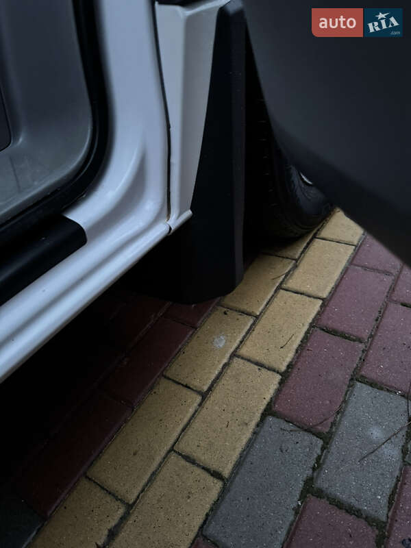 Вантажний фургон Volkswagen Crafter 2011 в Тячеві фото 49 Вантажний фургон Volkswagen Crafter 2011 в Тячеві