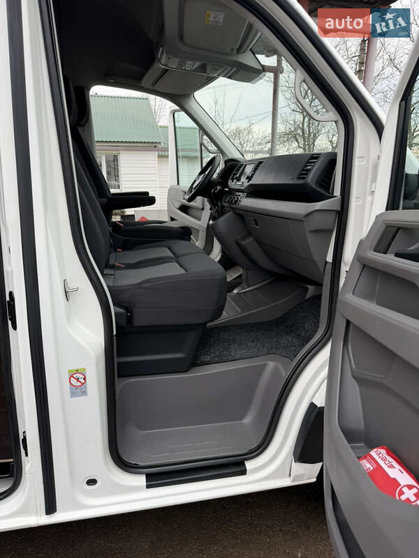 Вантажопасажирський фургон Volkswagen Crafter 2020 в Рівному