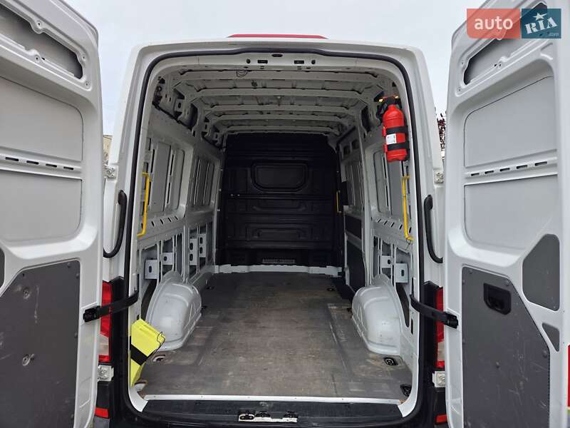 Мікроавтобус вантажний (до 3,5т) Volkswagen Crafter 2019 в Нововолинську