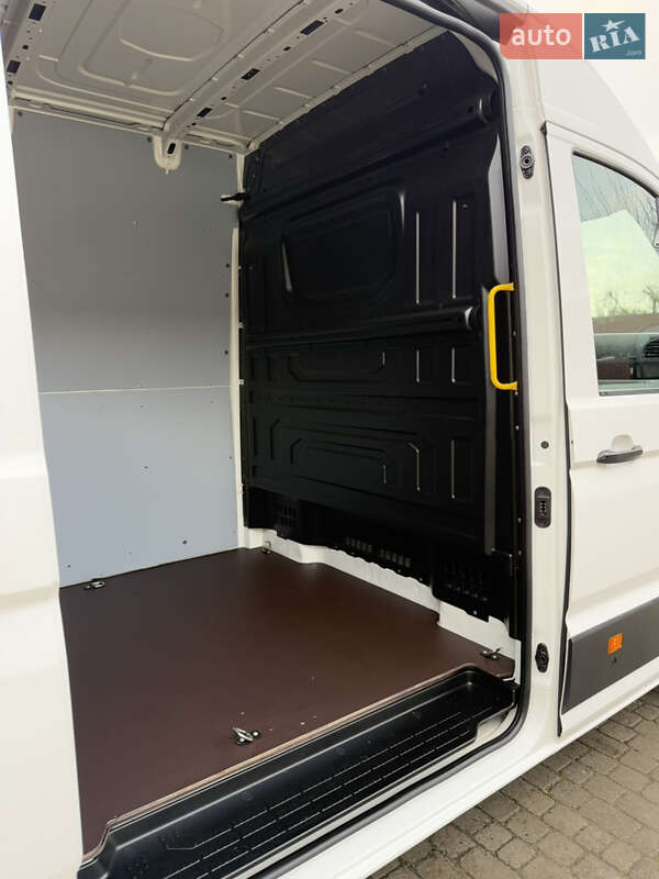 Грузовой фургон Volkswagen Crafter 2021 в Киеве фото 42 Грузовой фургон Volkswagen Crafter 2021 в Киеве