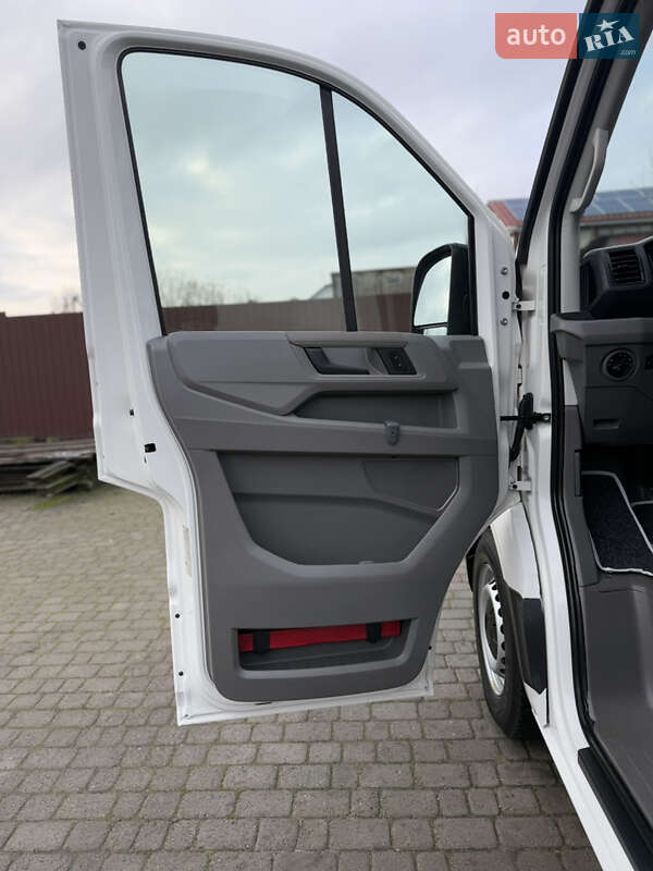 Грузовой фургон Volkswagen Crafter 2021 в Киеве фото 70 Грузовой фургон Volkswagen Crafter 2021 в Киеве