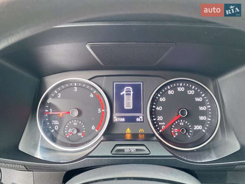 Вантажний фургон Volkswagen Crafter 2022 в Хусті