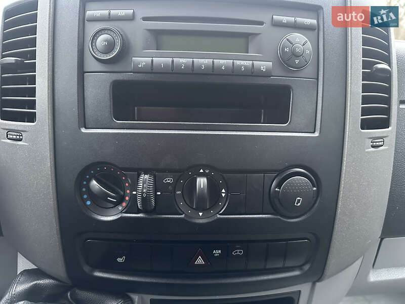 Тентований Volkswagen Crafter 2012 в Бердичеві