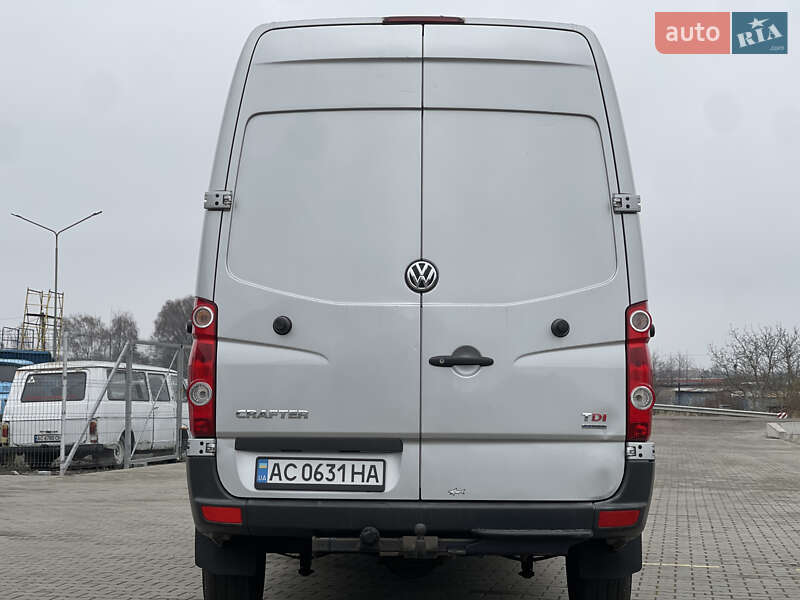 Вантажний фургон Volkswagen Crafter 2016 в Нововолинську