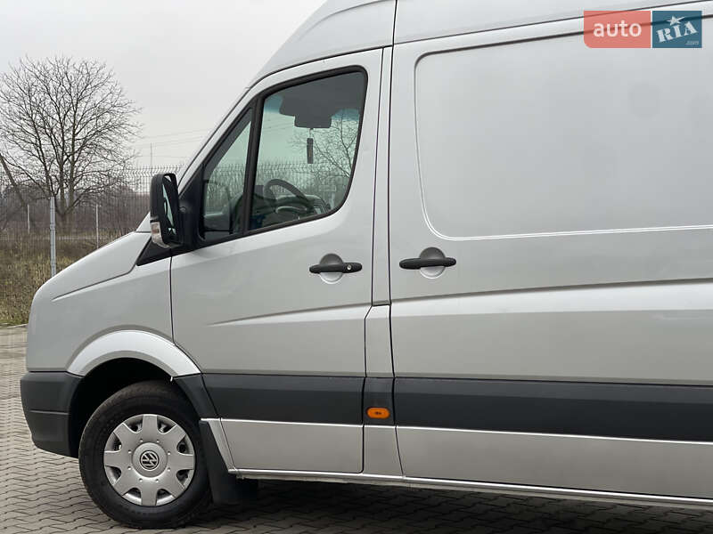 Вантажний фургон Volkswagen Crafter 2016 в Нововолинську