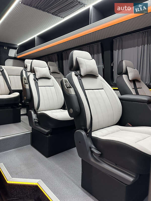 Мікроавтобус Volkswagen Crafter 2015 в Ізмаїлі