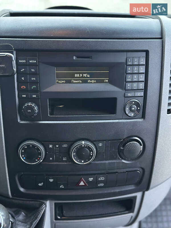 Микроавтобус Volkswagen Crafter 2015 в Ужгороде фото 18 Микроавтобус Volkswagen Crafter 2015 в Ужгороде