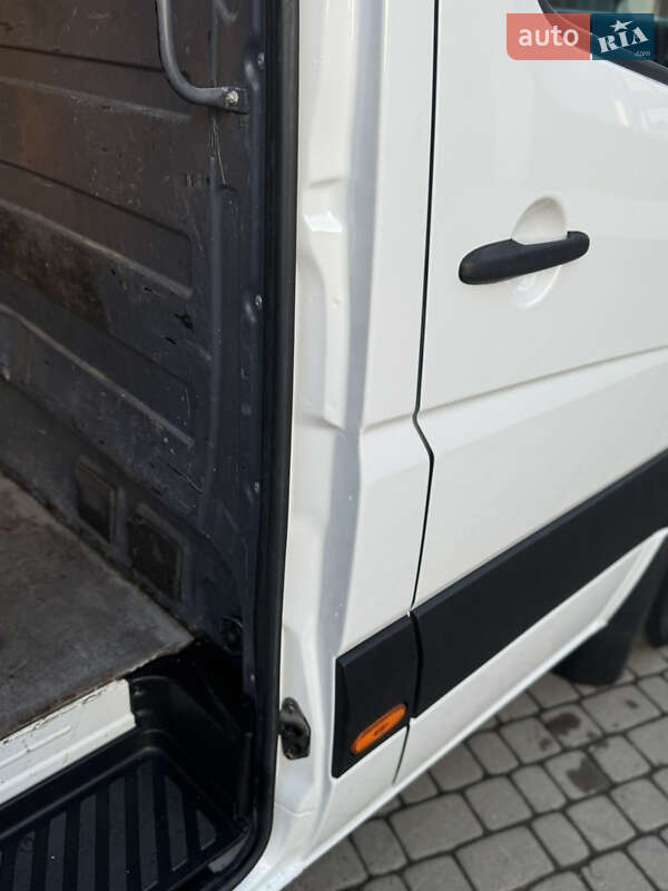 Вантажний фургон Volkswagen Crafter 2012 в Іршаві фото 43 Вантажний фургон Volkswagen Crafter 2012 в Іршаві