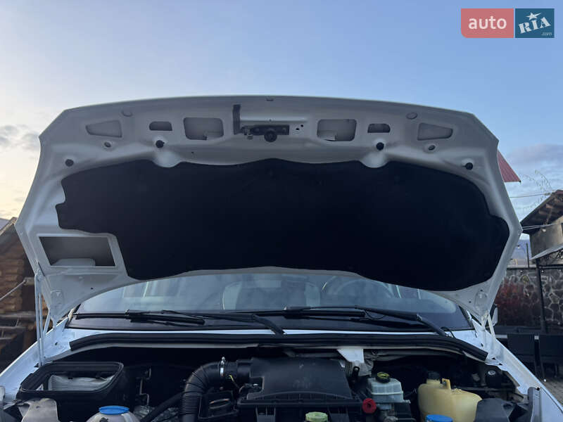 Вантажний фургон Volkswagen Crafter 2012 в Іршаві фото 47 Вантажний фургон Volkswagen Crafter 2012 в Іршаві