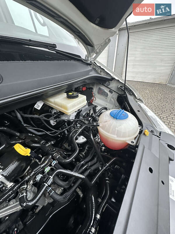 Грузопассажирский фургон Volkswagen Crafter 2020 в Дубно фото 73 Грузопассажирский фургон Volkswagen Crafter 2020 в Дубно