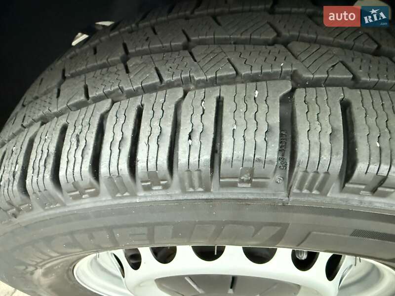 Грузовой фургон Volkswagen Crafter 2021 в Киеве фото 46 Грузовой фургон Volkswagen Crafter 2021 в Киеве