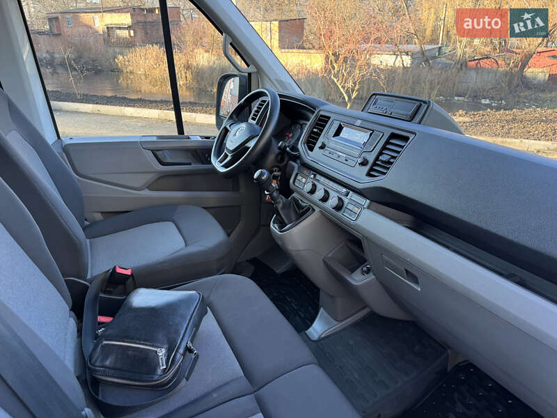 Вантажний фургон Volkswagen Crafter 2018 в Вінниці