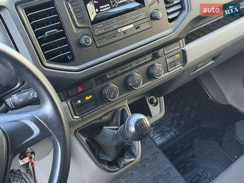 Вантажний фургон Volkswagen Crafter 2018 в Вінниці