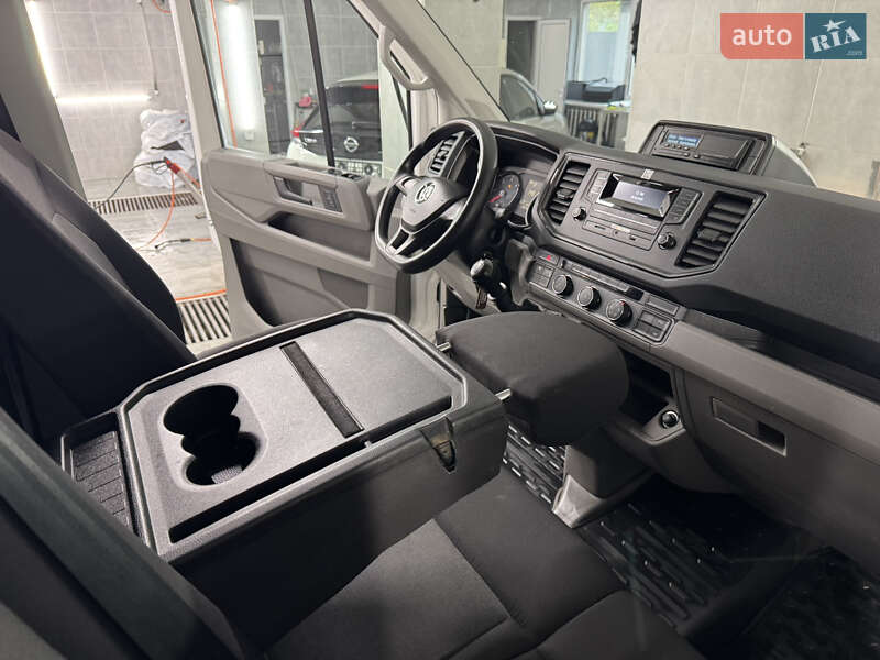 Вантажний фургон Volkswagen Crafter 2018 в Вінниці