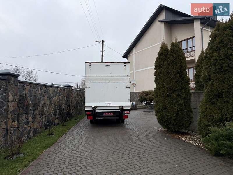 Грузовой фургон Volkswagen Crafter 2014 в Луцке