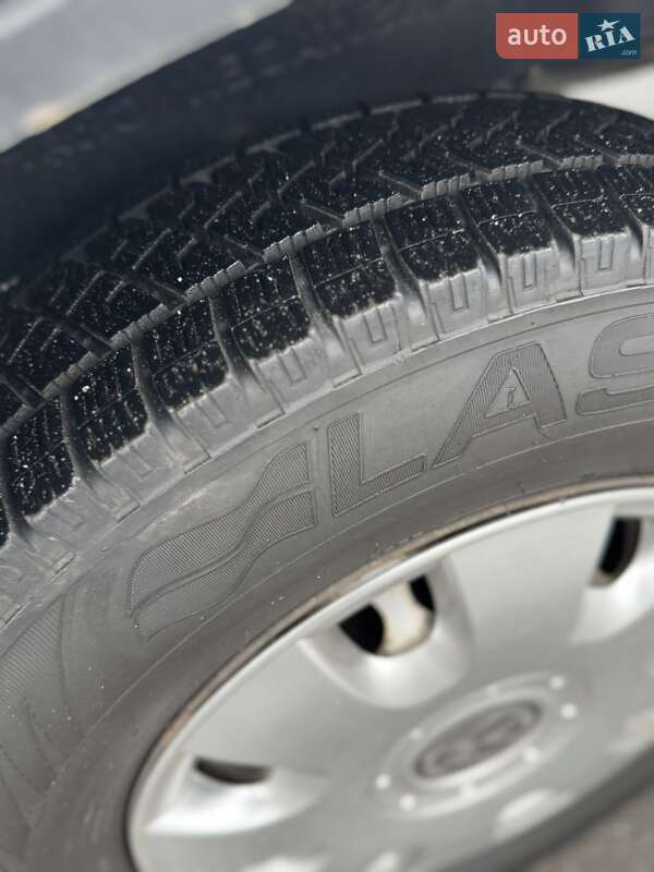 Микроавтобус Volkswagen Crafter 2015 в Киеве