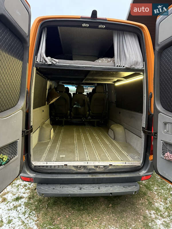 Универсал Volkswagen Crafter 2010 в Березному