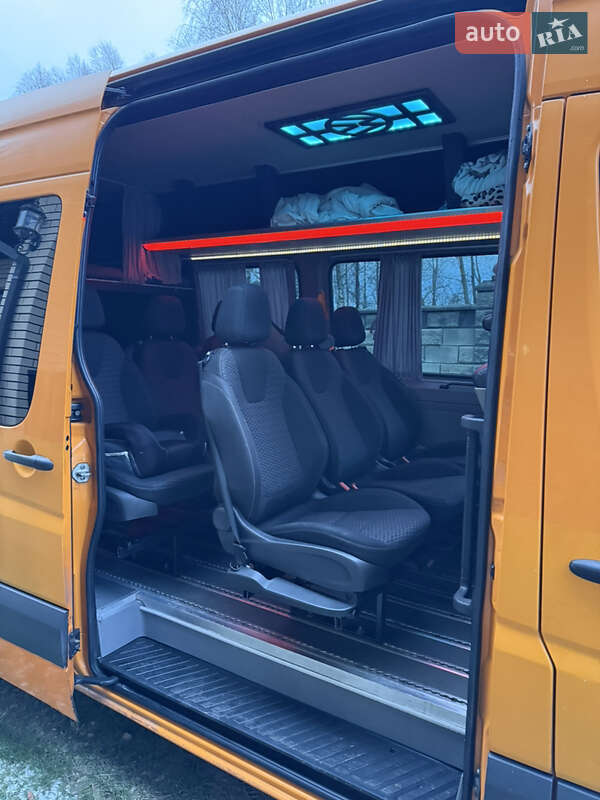 Универсал Volkswagen Crafter 2010 в Березному
