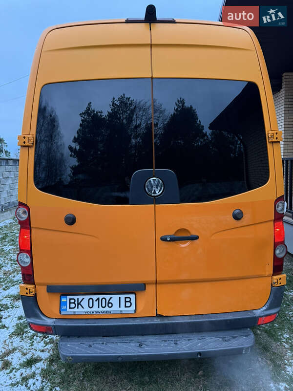 Универсал Volkswagen Crafter 2010 в Березному