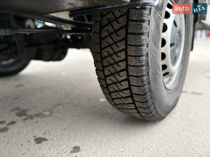 Автовоз Volkswagen Crafter 2011 в Старокостянтинові