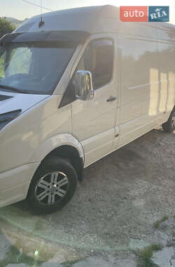 Вантажний фургон Volkswagen Crafter 2008 в Тячеві