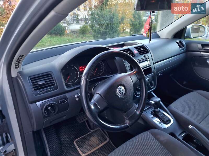 Хэтчбек Volkswagen Cross Golf 2008 в Ужгороде