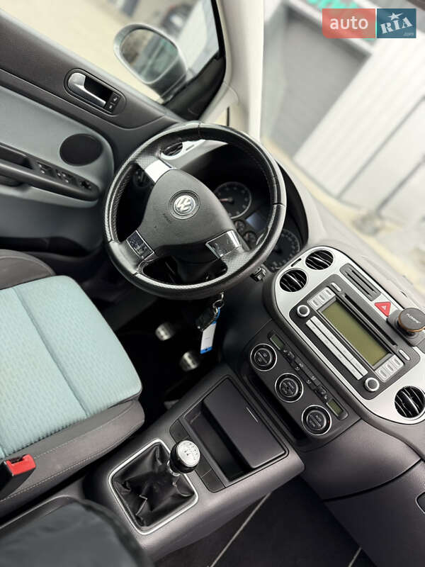 Хэтчбек Volkswagen Cross Golf 2007 в Владимире фото 93 Хэтчбек Volkswagen Cross Golf 2007 в Владимире