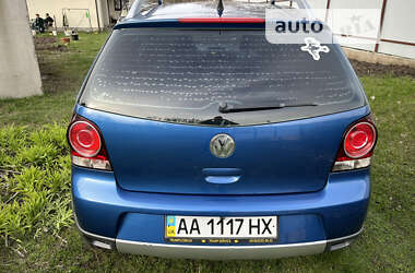 Хэтчбек Volkswagen Cross Polo 2008 в Киеве