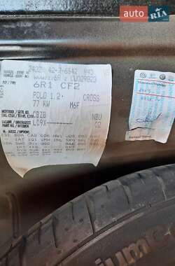 Хэтчбек Volkswagen Cross Polo 2011 в 