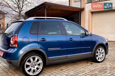 Хетчбек Volkswagen Cross Polo 2008 в Чернівцях