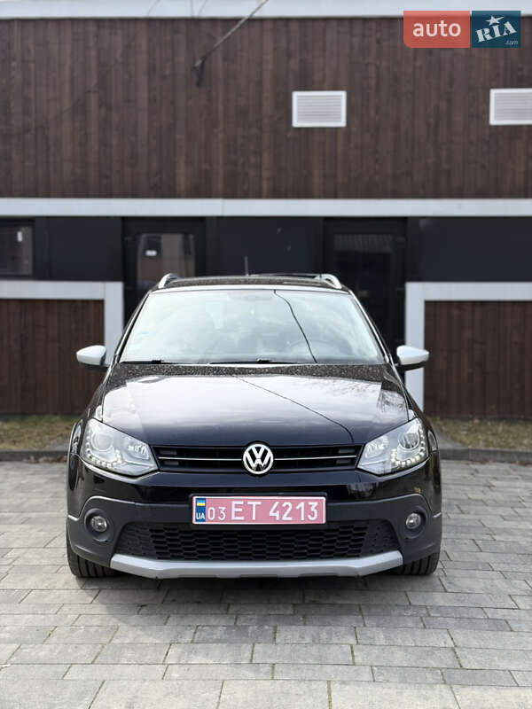 Хэтчбек Volkswagen Cross Polo 2012 в Тячеве