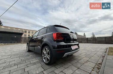 Хэтчбек Volkswagen Cross Polo 2012 в 