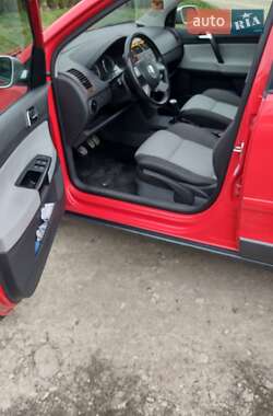Хэтчбек Volkswagen Cross Polo 2008 в 