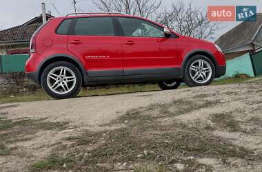 Хэтчбек Volkswagen Cross Polo 2008 в 
