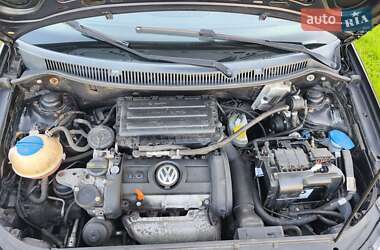 Хетчбек Volkswagen Cross Polo 2009 в 