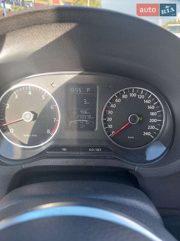 Хетчбек Volkswagen Cross Polo 2011 в Києві