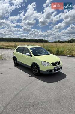 Хэтчбек Volkswagen Cross Polo 2007 в 