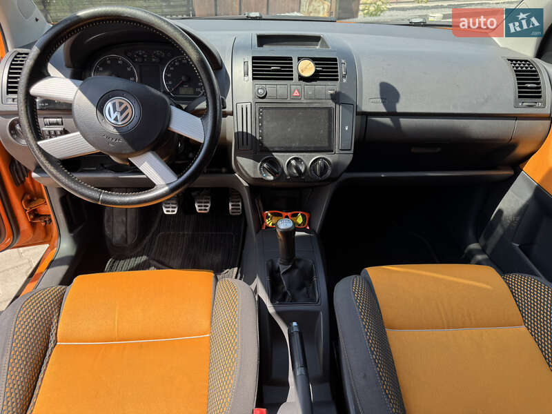 Хэтчбек Volkswagen Cross Polo 2008 в Львове