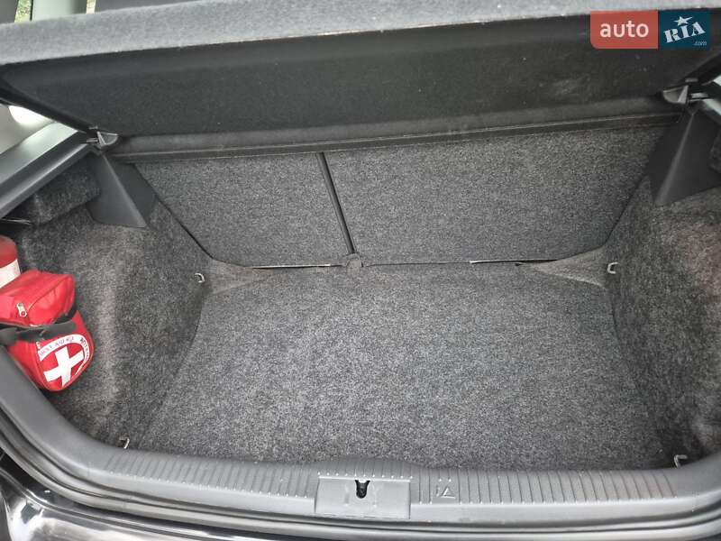 Хэтчбек Volkswagen Cross Polo 2008 в Тернополе фото 46 Хэтчбек Volkswagen Cross Polo 2008 в Тернополе