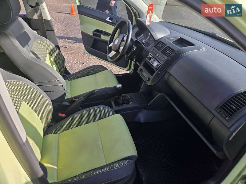 Хэтчбек Volkswagen Cross Polo 2008 в Киеве фото 23 Хэтчбек Volkswagen Cross Polo 2008 в Киеве