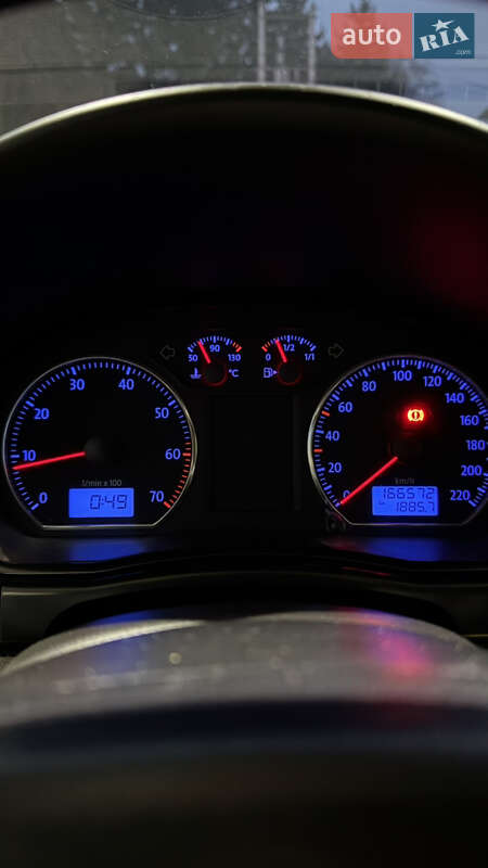 Хэтчбек Volkswagen Cross Polo 2008 в Львове фото 7 Хэтчбек Volkswagen Cross Polo 2008 в Львове