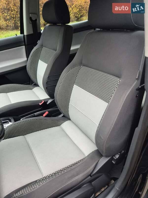 Хэтчбек Volkswagen Cross Polo 2008 в Тернополе