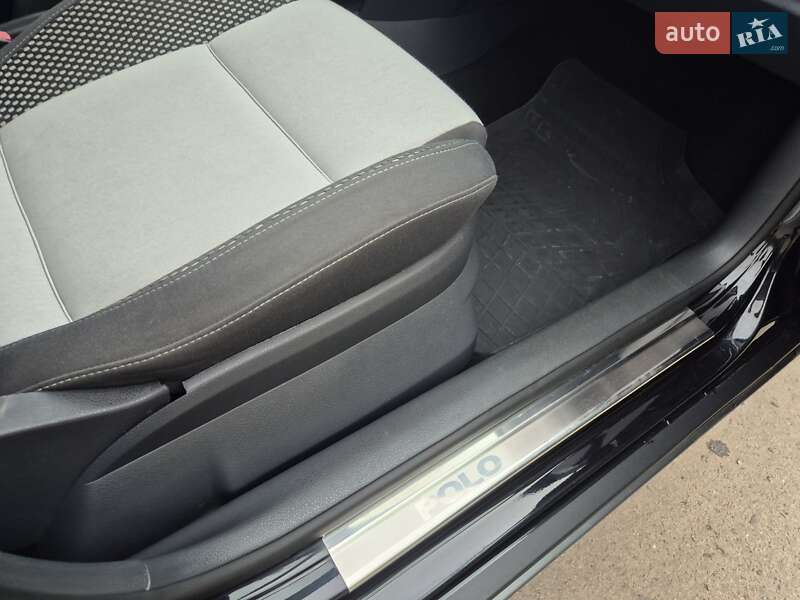 Хэтчбек Volkswagen Cross Polo 2008 в Тернополе