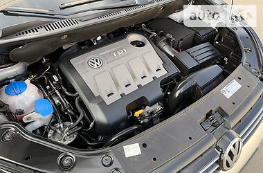 Минивэн Volkswagen Cross Touran 2015 в 