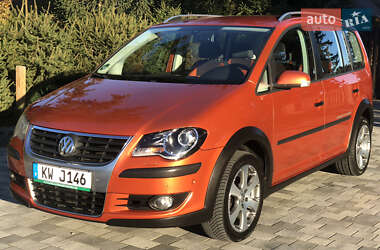 Мінівен Volkswagen Cross Touran 2009 в Старокостянтинові